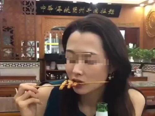 女大学生娱乐圈吃瓜视频,揭秘明星幕后生活 第3张 女大学生娱乐圈吃瓜视频,揭秘明星幕后生活 第3张